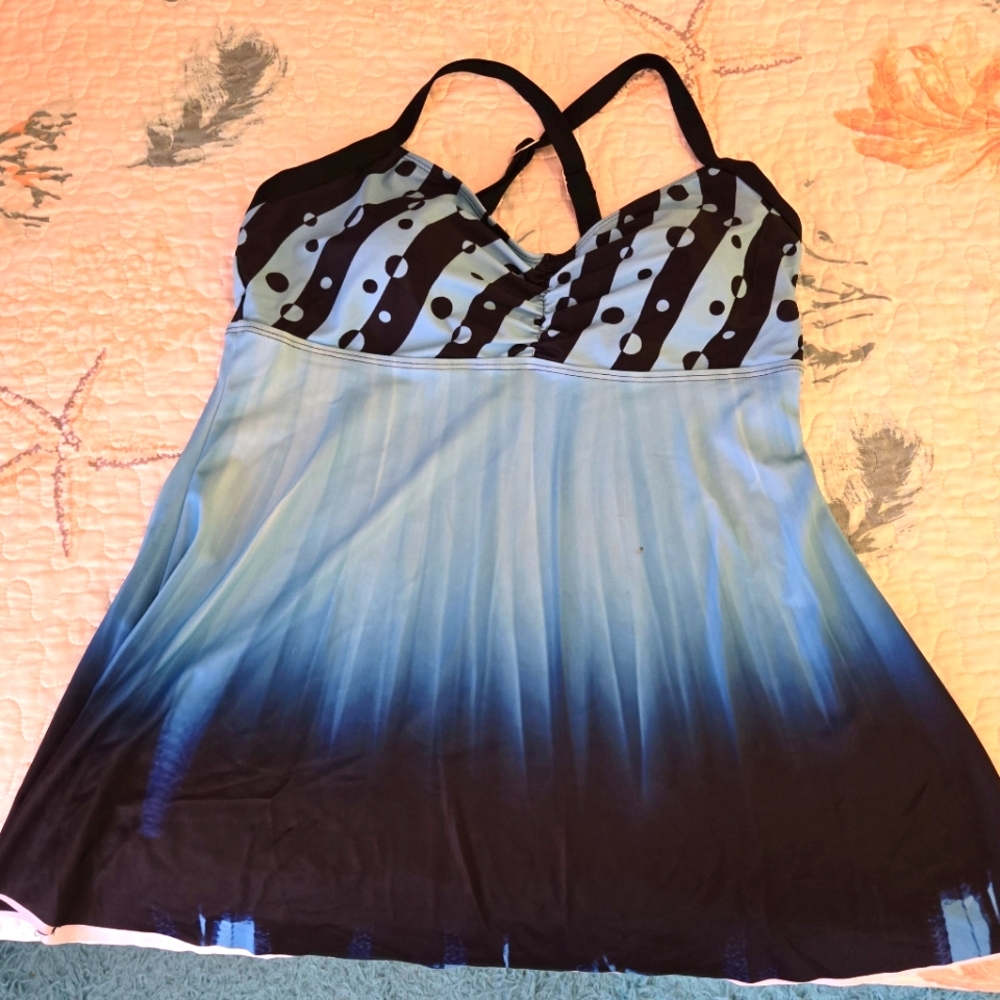 2 pieces, aqua blue and black bathing suit 💙 size L, By Modlily